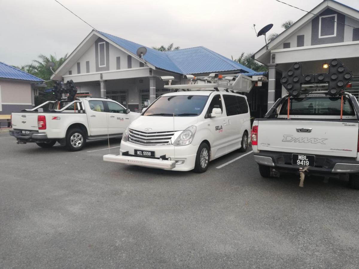 Homestay Hj Esmon Parit Raja Uthm Batu Pahat Εξωτερικό φωτογραφία